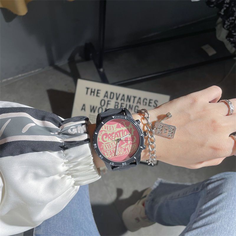 Đồng Hồ Đeo Tay graffiti Nhật Bản Mới 2022 Giá Trị Cao Phong Cách hip hop Dành Cho Học Sinh Nam Nữ Bán Chạy
