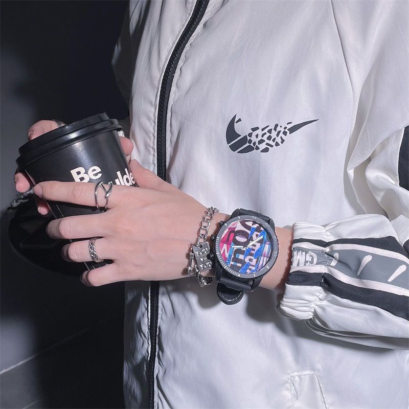 Đồng Hồ Đeo Tay graffiti Nhật Bản Mới 2022 Giá Trị Cao Phong Cách hip hop Dành Cho Học Sinh Nam Nữ Bán Chạy