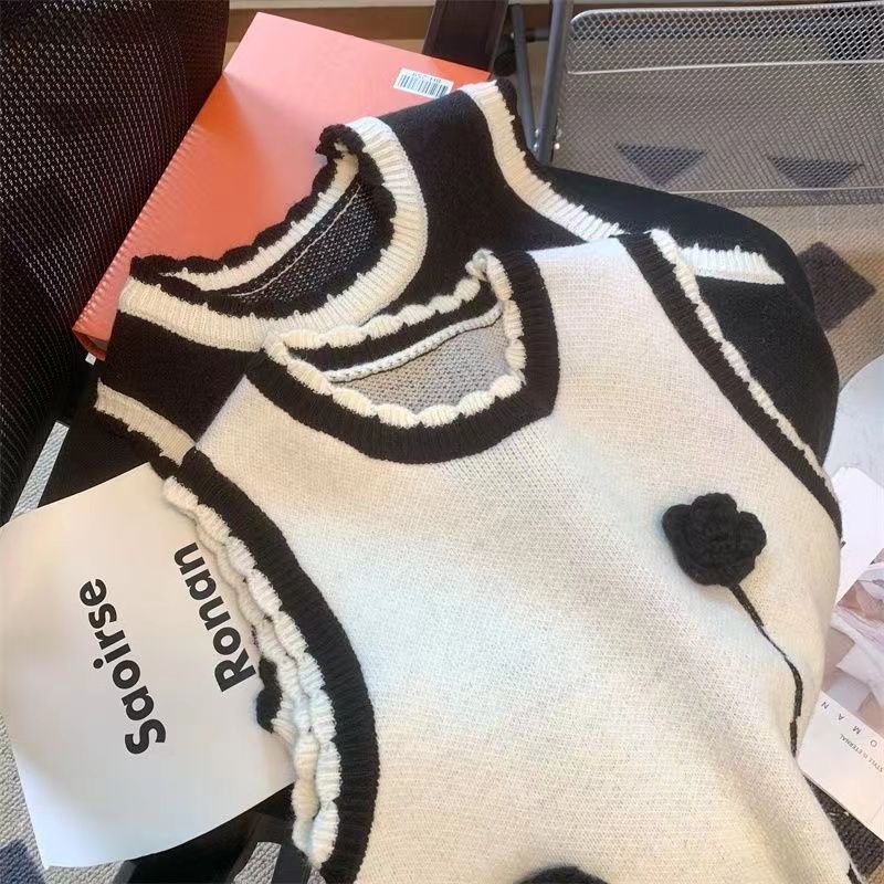 Áo Dệt Kim Sát Nách Cổ Tròn Thêu Hoa Thời Trang Kiểu Pháp Cho Nữ