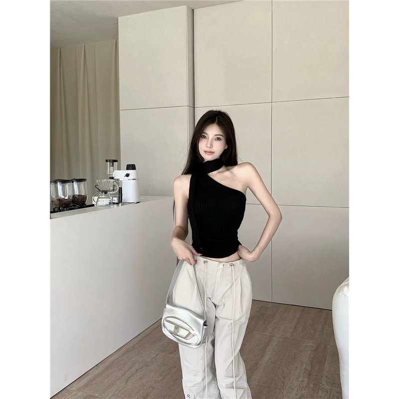 Áo Dệt Kim Hai Dây Dáng Ôm Ngắn Hở Vai Thời Trang Mùa Hè Quyến Rũ Cho Nữ