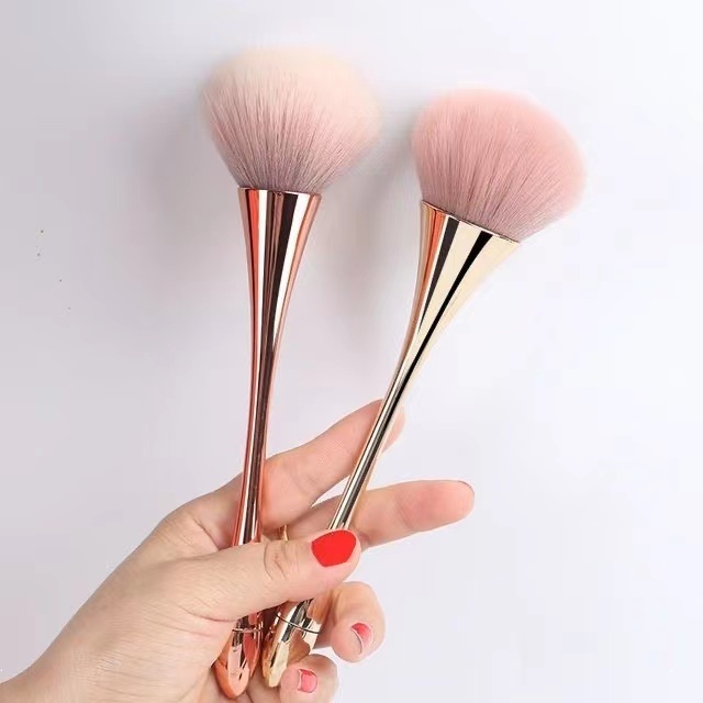 Cọ Trang Điểm Má Hồng Đeo Hông xiaoman