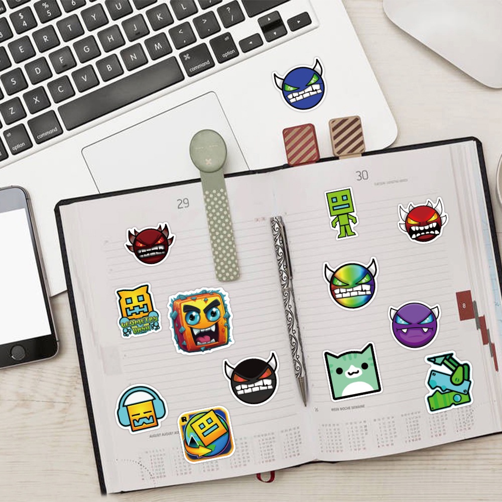 J· Hình Dán Chống Nước Geometry Dash Trò Chơi Điện Tử Mũ Bảo Hiểm Máy Tính Xách Tay Hành Lý Dán Thiết Lập, 50 tờ