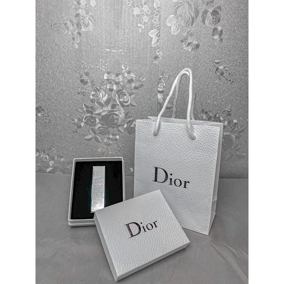 Hộp Quà , Túi Đựng Son MAC, Dior, Tomford Kèm Thiệp Làm Quà Tặng Sang Choảnh Celia Boutique