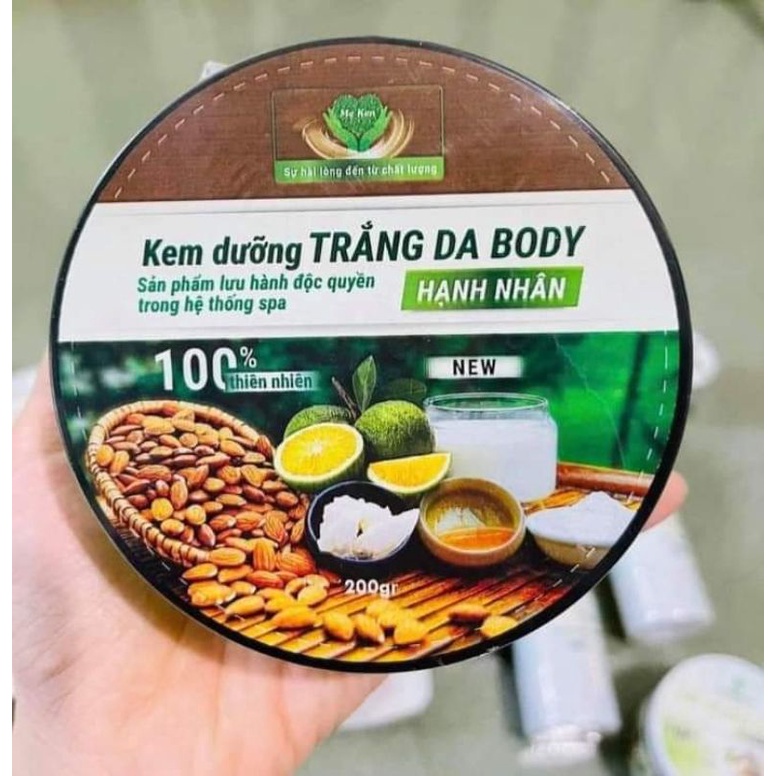 Dưỡng trắng da body gấc - hạnh nhân mẹ ken (Tặng khẩu trang tinh dầu tràm)