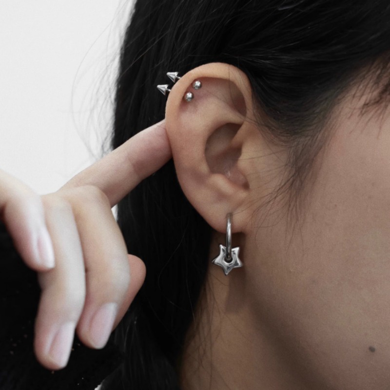 We flower 1 Khuyên Tai Hình Nón Bằng Thép Không Gỉ Thời Trang Cá Tính