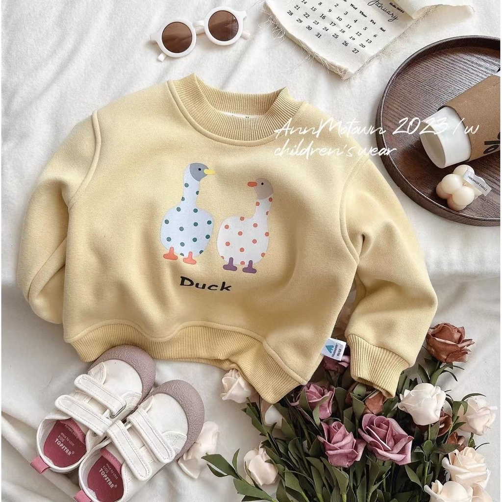 Áo Nỉ Liền Thân In Họa Tiết Hoạt Hình Lót Lông Cừu Thời Trang Thu Đông 2023 Cho Bé Gái