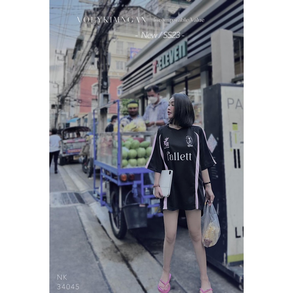 Áo scul.ptor fall.ett  viền hồng