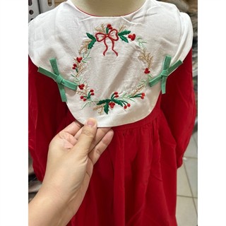 Đầm đỏ nơ xanh cho bé gái 
