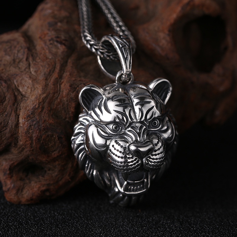 Vòng cổ Mặt Hình Hổ Bằng Thép Không Gỉ Phong Cách vintage Thời Trang Cho Nam