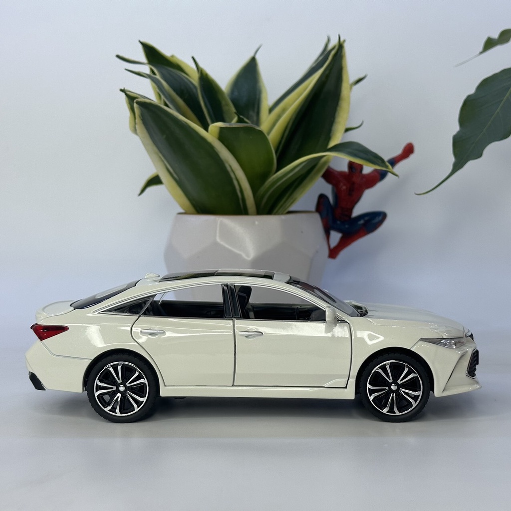 Mô hình xe kim loại Toyota Avalon tỷ lệ 1:24 chiếc xe Sedan sang trọng và đẳng cấp