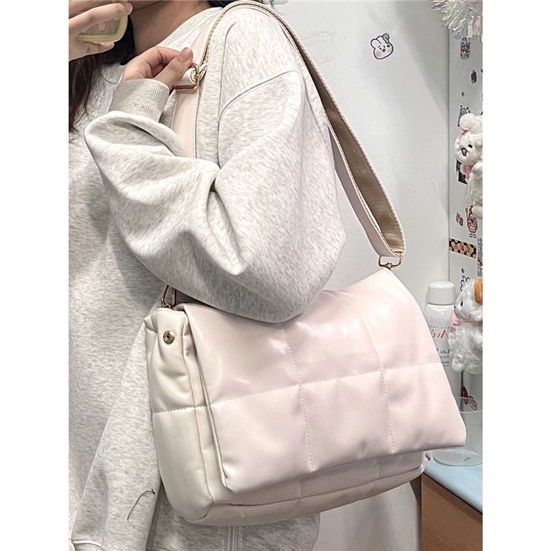 Túi xách đeo vai thời trang nữ phong cách cá tính mã T128