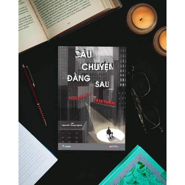 Sách Câu Chuyện Đằng Sau Một Bác Sĩ Tâm Thần