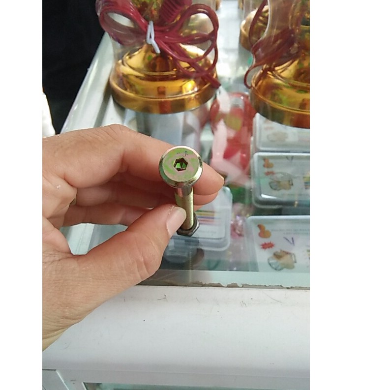 Bulon đầu lục giác 8li dài 8cm, bù lông