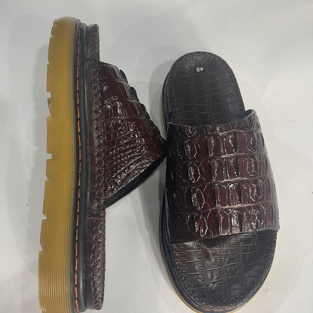 Dép Da Nam Doctor Đế  đúc nguyên khối Tăng Chiều Cao Chất Liệu Da Lưng Cá Sấu Cao Cấp - Cam kết da thật 100%