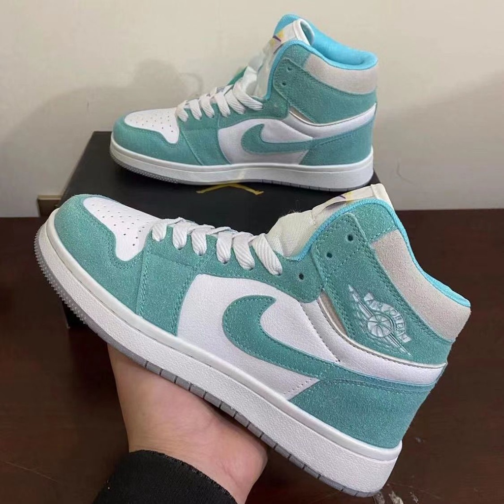 A aj1 Giày Thể Thao Bóng Rổ Cổ Cao aj1 Màu Trắng Đen Thời Trang Cho Nam Và Nữ