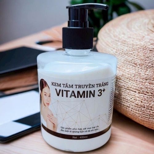 KEM TẮM TRUYỀN TRẮNG BODY VITAMIN 3+ 400ML LÀM TRẮNG CĂNG BÓNG DA