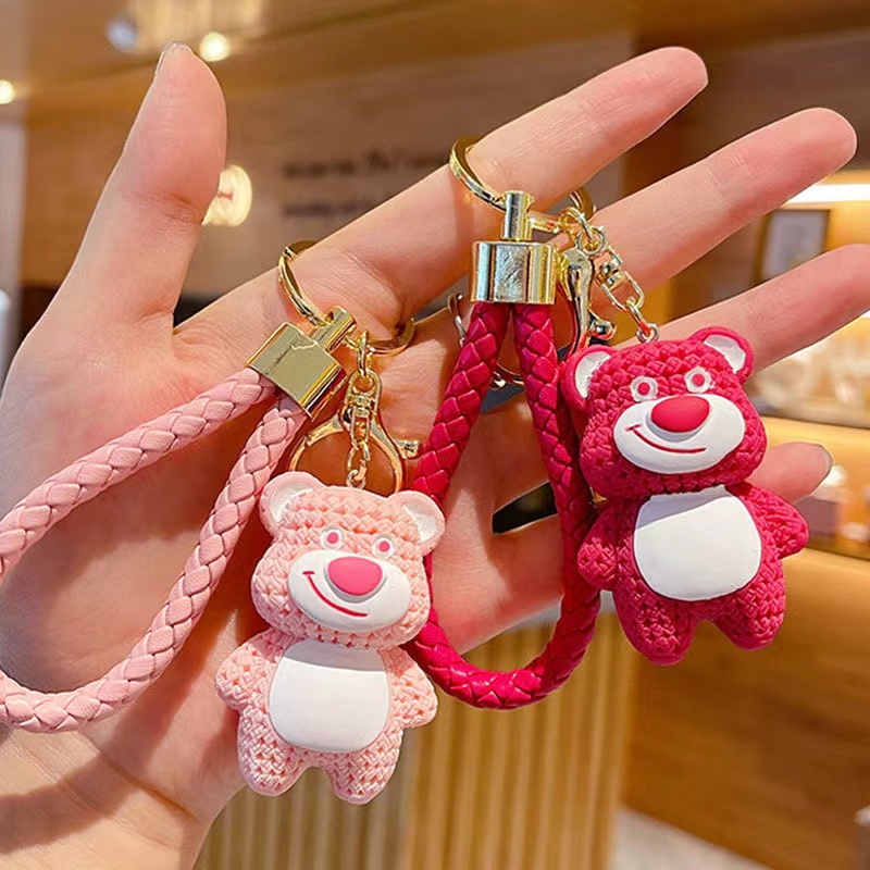 Móc Khóa Cao Cấp Gấu Dâu Hồng Siêu Cute Mẫu Mới