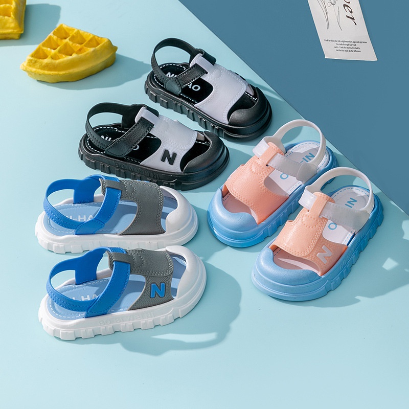 Mới Dép sandal Đế Mềm Chống Trượt In Hình Hoạt Hình Thời Trang Mùa Hè Dành Cho Trẻ Em