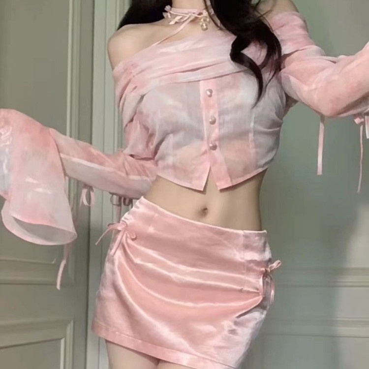 Set Áo Croptop Tay Dài + Chân Váy Thời Trang Cho Nữ