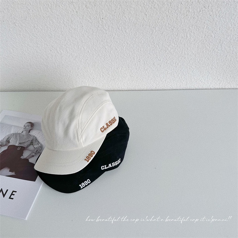 Mũ Lưỡi Trai Thêu Chữ Phong Cách Hàn Quốc Cho Mẹ Và Bé