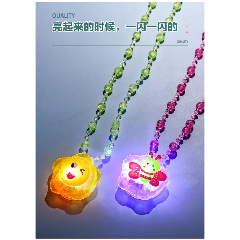 Vòng cổ Mặt Hình Công Chúa Hoạt Hình Màu Dạ Quang Cho Bé Gái