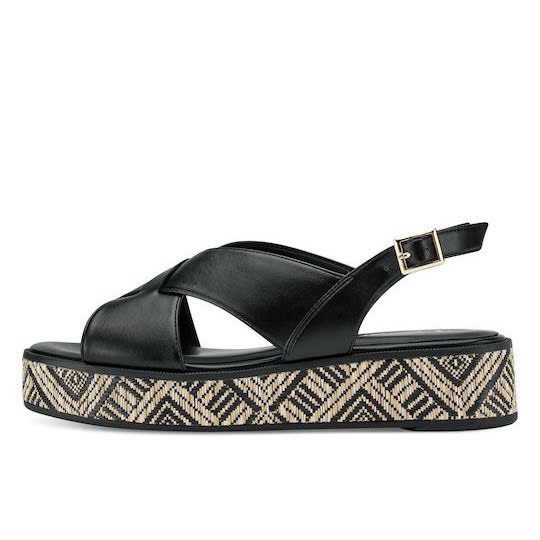 Sandal T.a.m.a.r.i.s