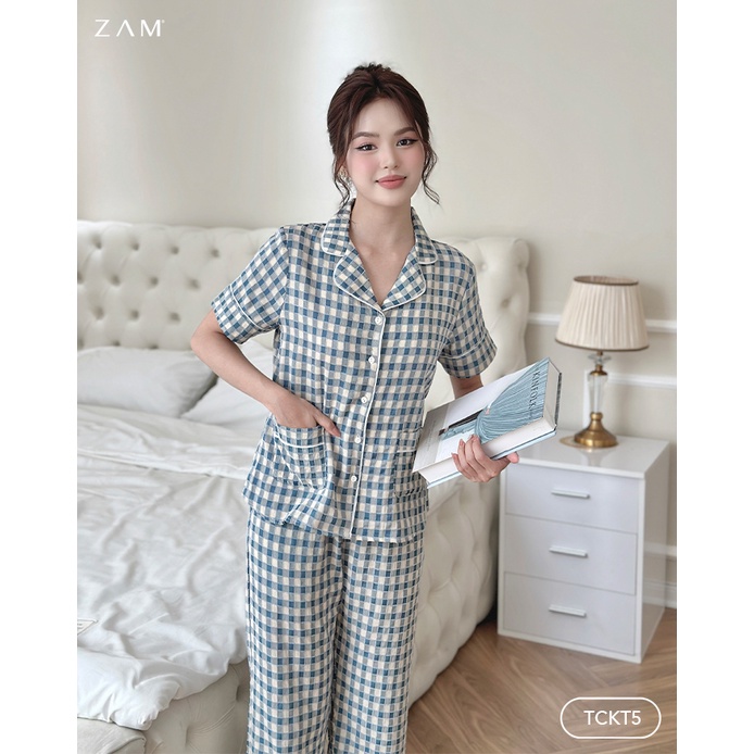 BỘ MẶC NHÀ SHE BY ZAM - TCKT5 -BỘ NGẮN TAY QUẦN DÀI KẺ THÔ COTTON - MÀU XANH