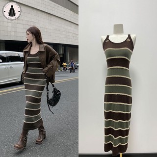 Váy dây dệt kim sọc giản dị mới đáy váy vest mỏng dành cho nữ