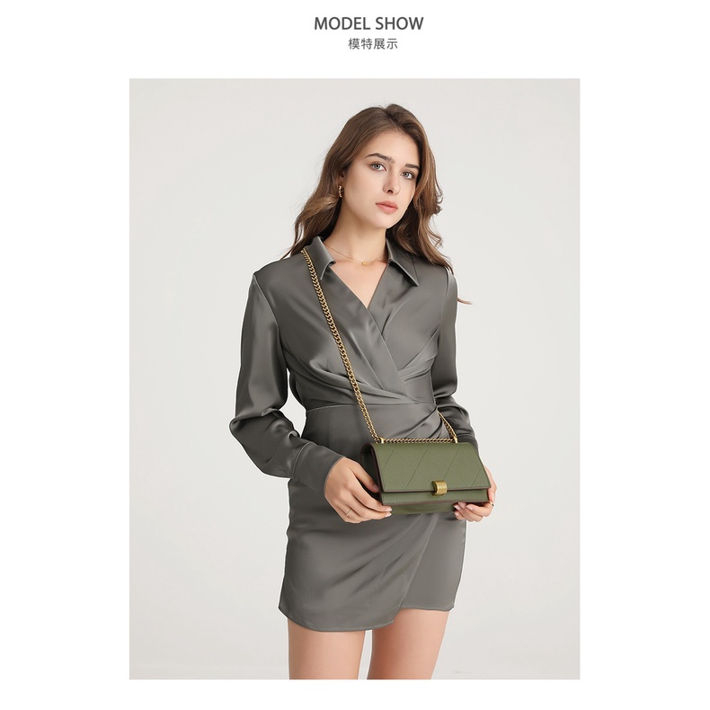 Túi Đeo Chéo Một Bên Vai Có Dây Xích Thiết Kế Cao Cấp Phong Cách Mới Dành Cho Bạn Nữ