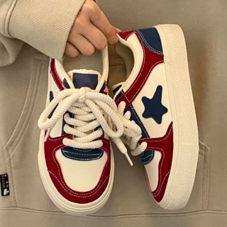 Giày canvas trắng họa tiết ngôi sao phong cách cổ điển