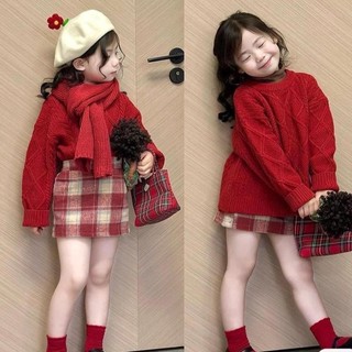 Áo len thừng mix chân váy dạ đỏ bé gái