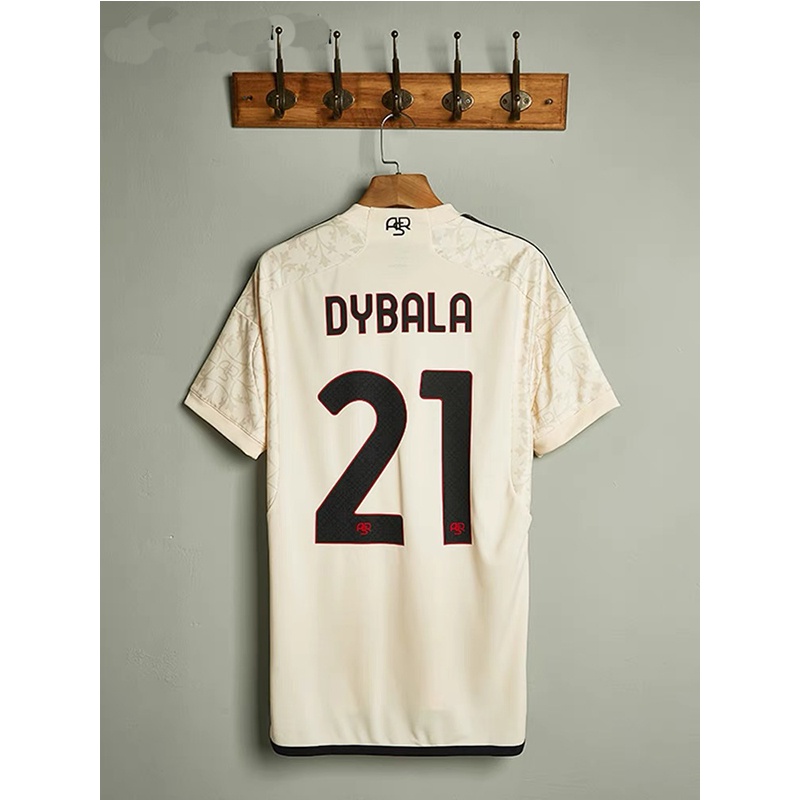 Áo Thun Đồng Phục Bóng Đá Đội Tuyển Barcelona Mùa Giải 2023 / 2024 pellegrini dybala abraham Mùa Giải 23 / 24