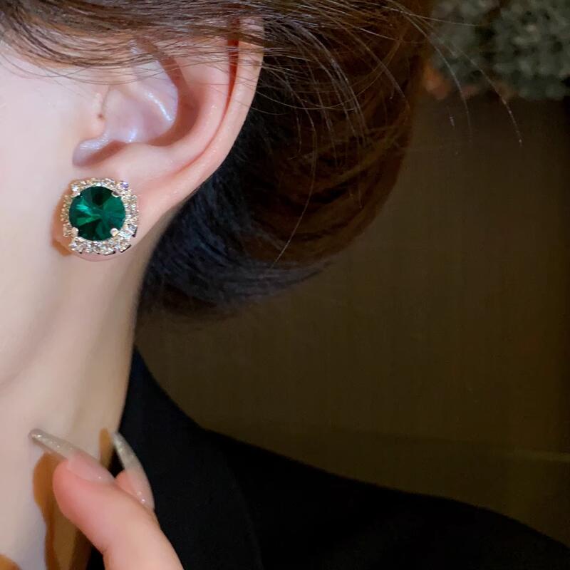 Khuyên Tai Màu Xanh Lá Cây Bằng Thép Không Gỉ Thời Trang Hàn Quốc Cho Nữ