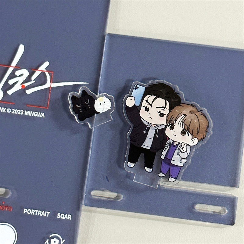 Giá Đỡ Điện Thoại Để Bàn Bằng acrylic Hình Bánh doujin valley