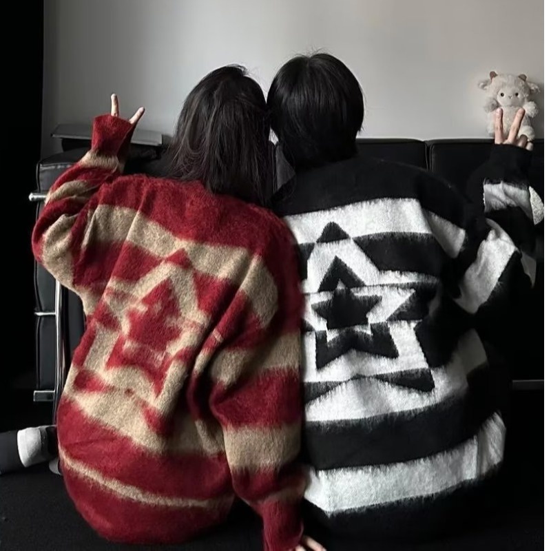 Áo sweater Dệt Kim Kẻ Sọc Ngôi Sao Thời Trang Hàn Quốc Dành Cho Cặp Đôi
