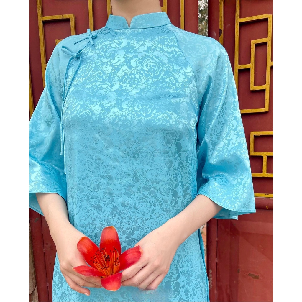 Áo Dài Cách Tân Dáng Xuông Chất Gấm Tơ Đính nơ