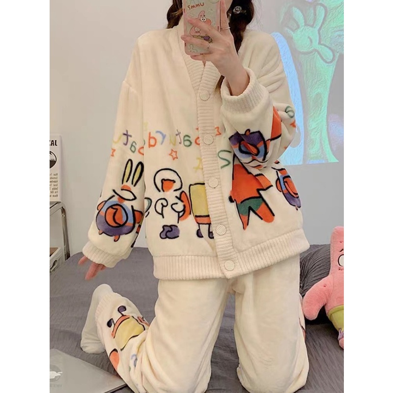 Bộ Đồ Ngủ Tay Dài Chất Nỉ Dày Dặn In Họa Tiết Hoạt Hình Dễ Thương Thời Trang Thu Đông