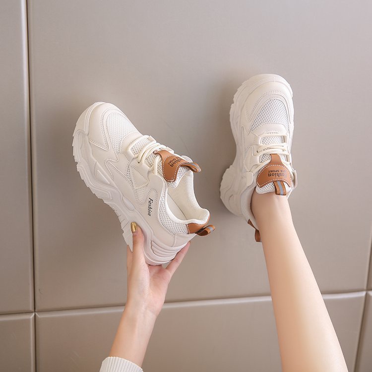 Giày Thể Thao Nữ Độn Đế 7cm Aruki Trẻ Trung, Năng Động - ME97