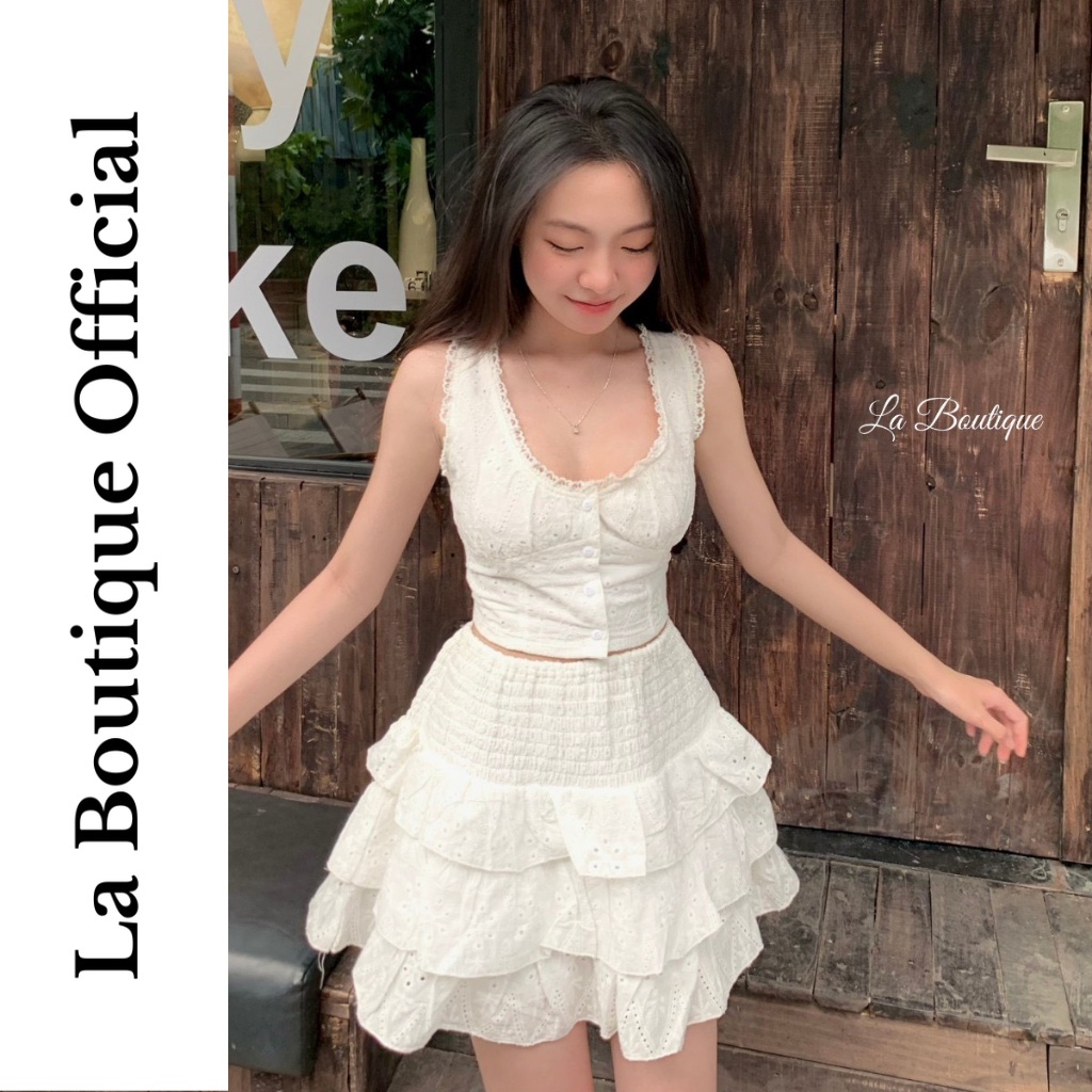 Set áo croptop hở lưng đan dây kèm chân váy xoè vải xô La Boutique dịu dàng