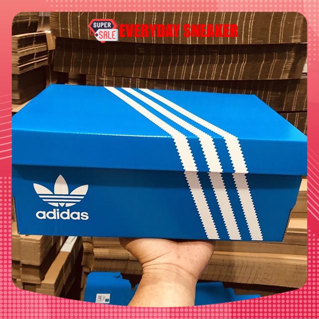 Hộp đựng nike jordan đen dùng đựng dép size từ 36-43 , kích thước 31x19x11