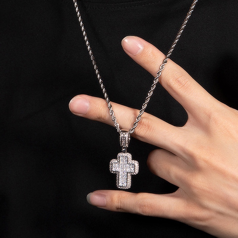 Vòng cổ Mặt Thánh Giá Đính Đá Zircon Chất Liệu Thép Không Gỉ ohp155