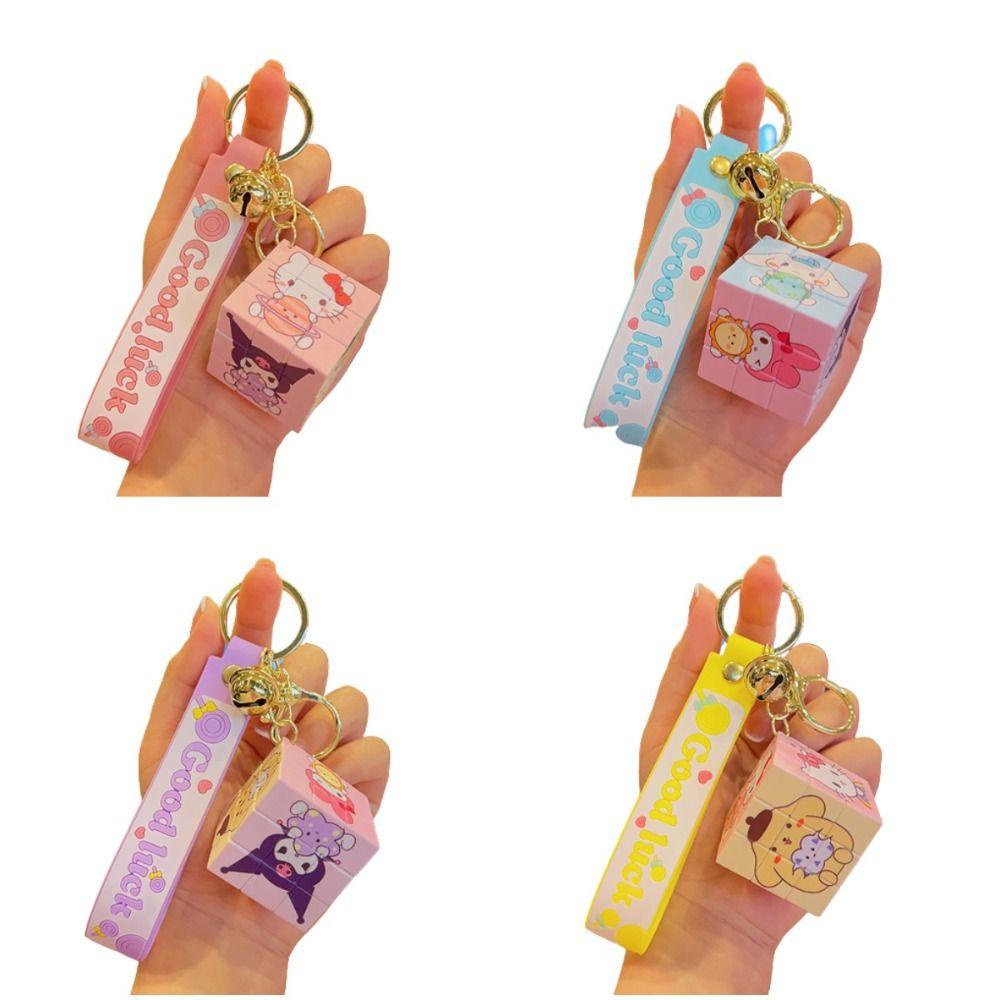 Khối Rubik mini Có Móc Khóa Họa Tiết Hoạt Hình Dễ Thương