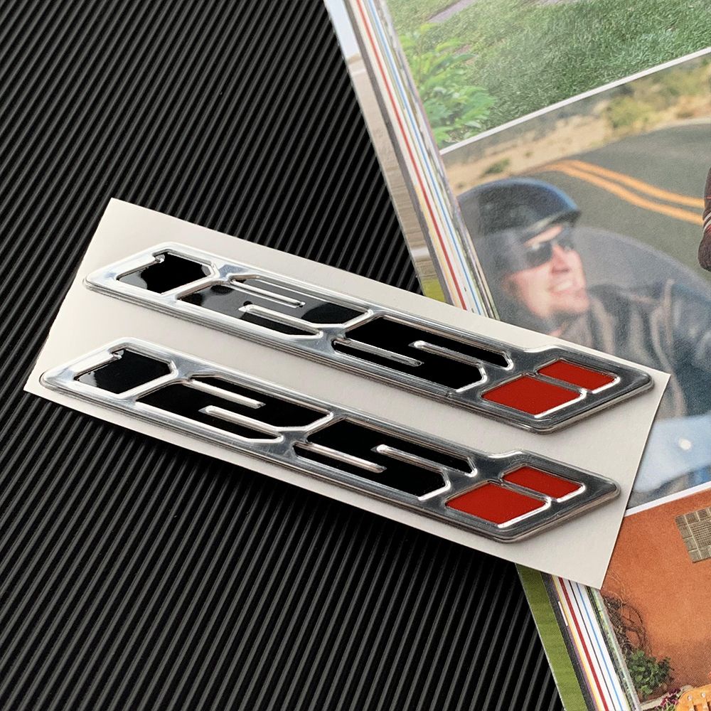 Set 2 Miếng Dán logo 3d Chống Thấm Nước Trang Trí Bình Xăng Xe Mô Tô honda click 125 125i click150i 150