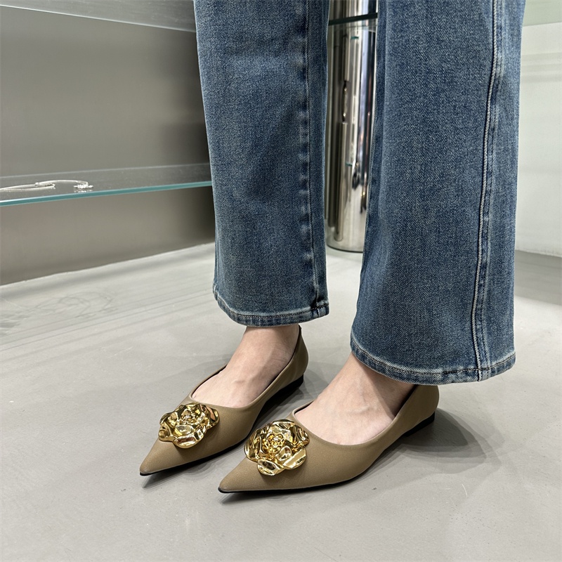 Giày Búp Bê Mũi Nhọn Đế Mềm Đính Khóa Kim Loại Thời Trang Mùa Thu 2023 Phong Cách Mới 2023 Cho Nữ