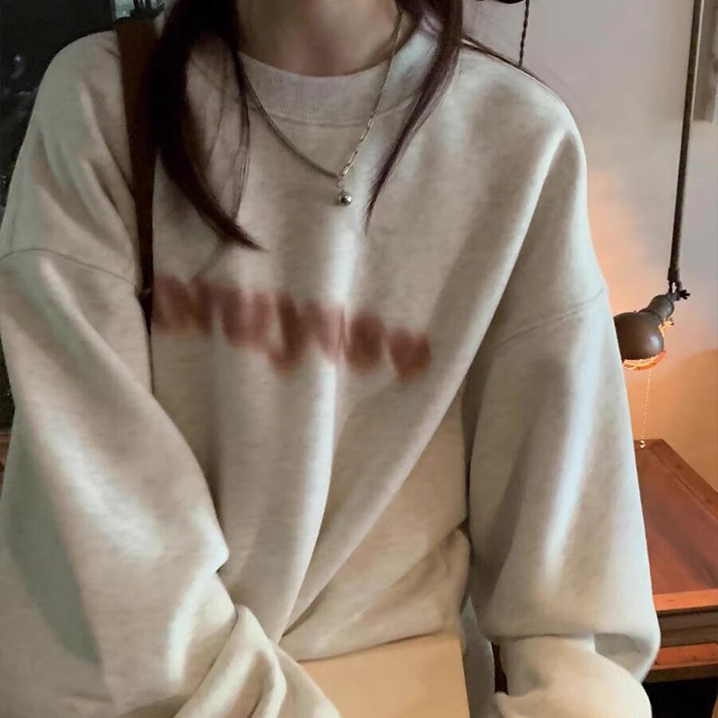 Xiang Nan Áo sweatshirt Cổ Tròn Chui Đầu Dáng Rộng Màu Xám In Chữ Giản Dị Cho Nữ