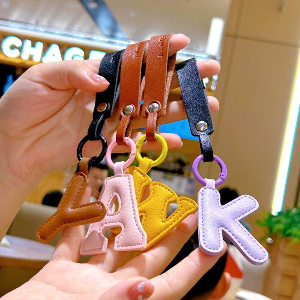 Móc Chìa Khóa Bằng Da pu Hình 26 Chữ Cái
