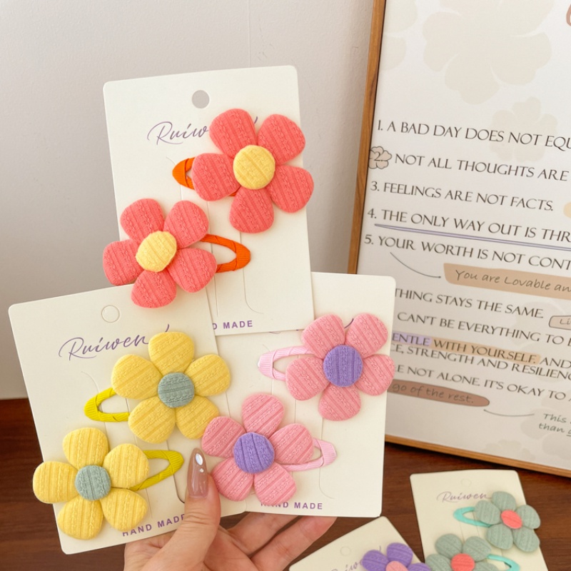 Set 2 Kẹp Tóc Hình Bông Hoa Màu Sắc Ngọt Ngào Phong Cách Hàn Quốc Cho Bé Gái