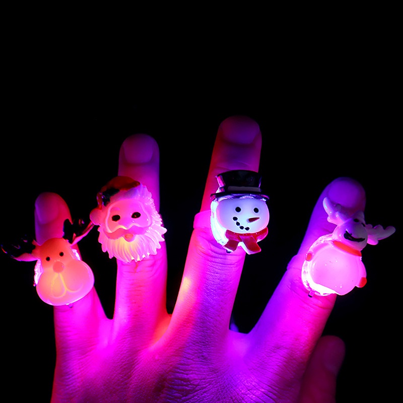 Bộ 5 Nhẫn Hình Ông Già Noel Phát Sáng Dễ Thương Trang Trí Cây Thông Giáng Sinh