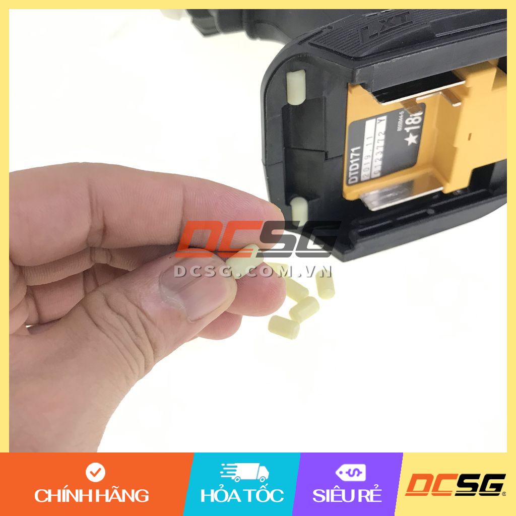 Chốt nhựa cài chân pin cho máy 14.4-18V Makita 263005-3 | DCSG