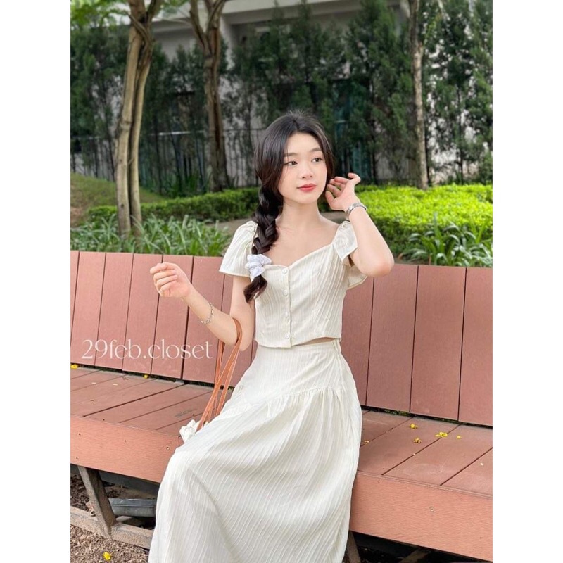 Sét bộ áo crotop và chân vây dài, chất đũi gân